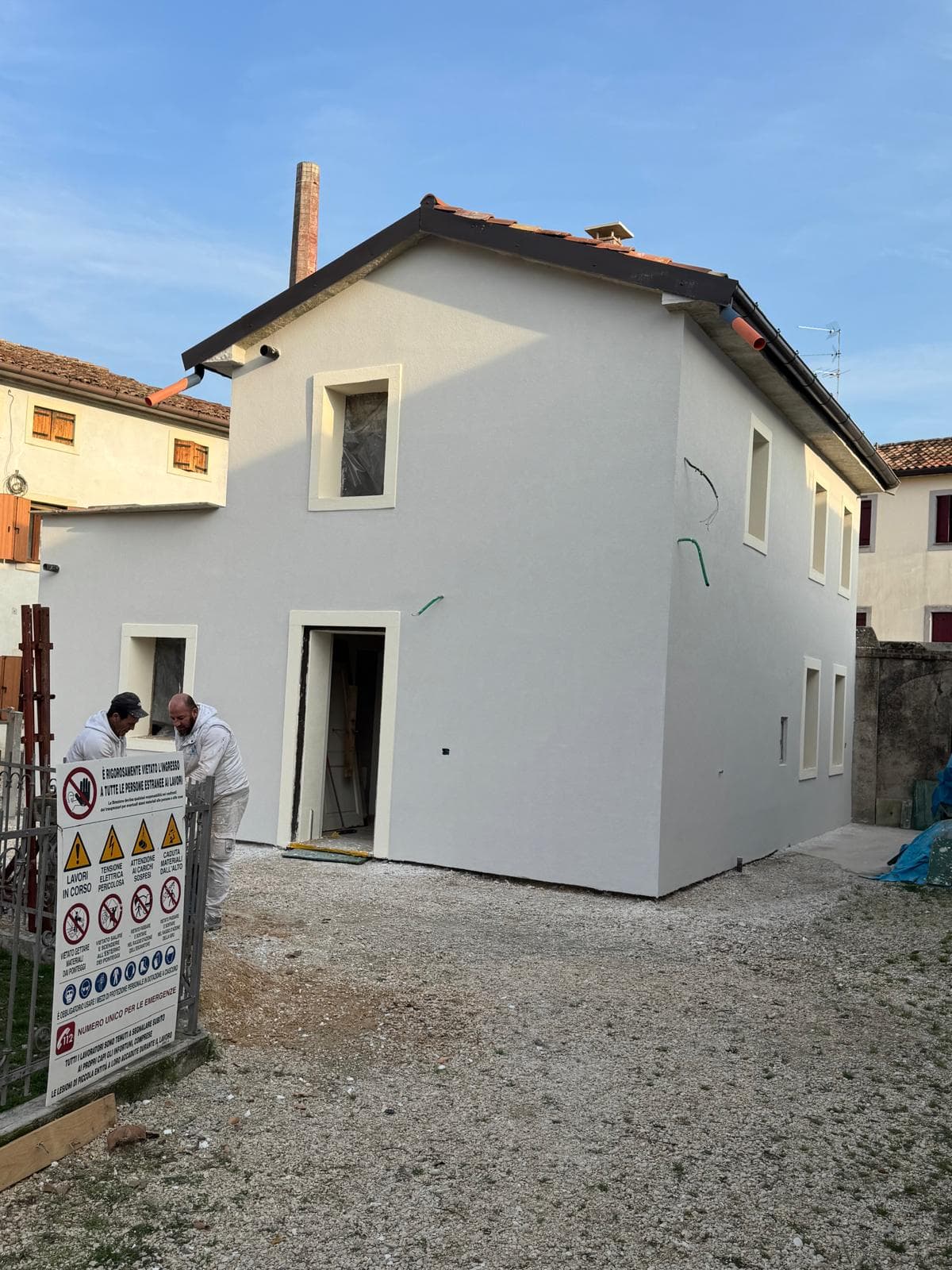 Riqualificazione esterna di palazzina