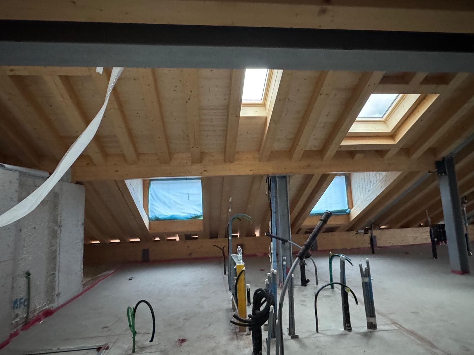 Costruzione tetto in legno